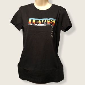 Levis Black T-Shirt